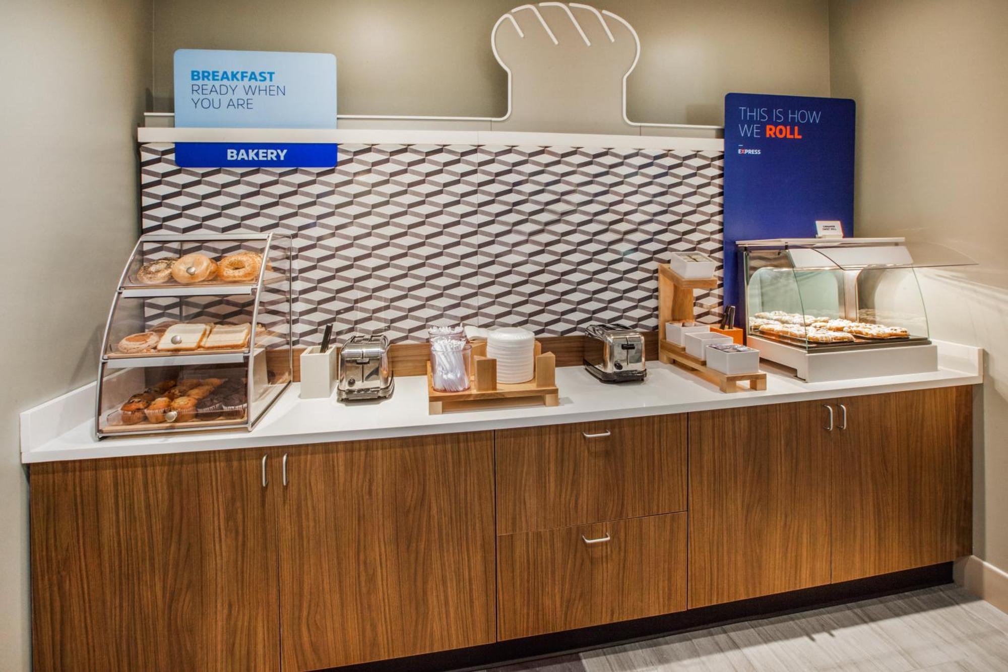 Holiday Inn Express - Oak Grove By Ihg المظهر الخارجي الصورة